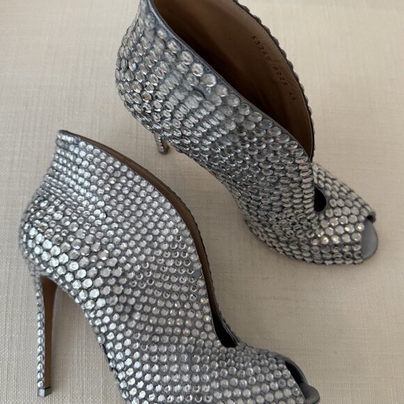 Gianvito Rossi Vamp Heels Silver Sequin - Picture 12 of 16